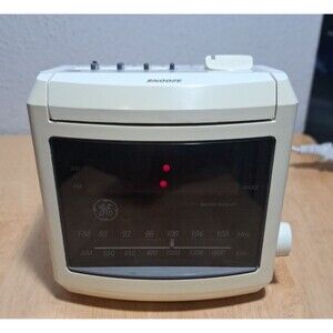 1990’s Vintage GE Alarm Clock Radio Model No 7-4606WHA Tested Everything Works.